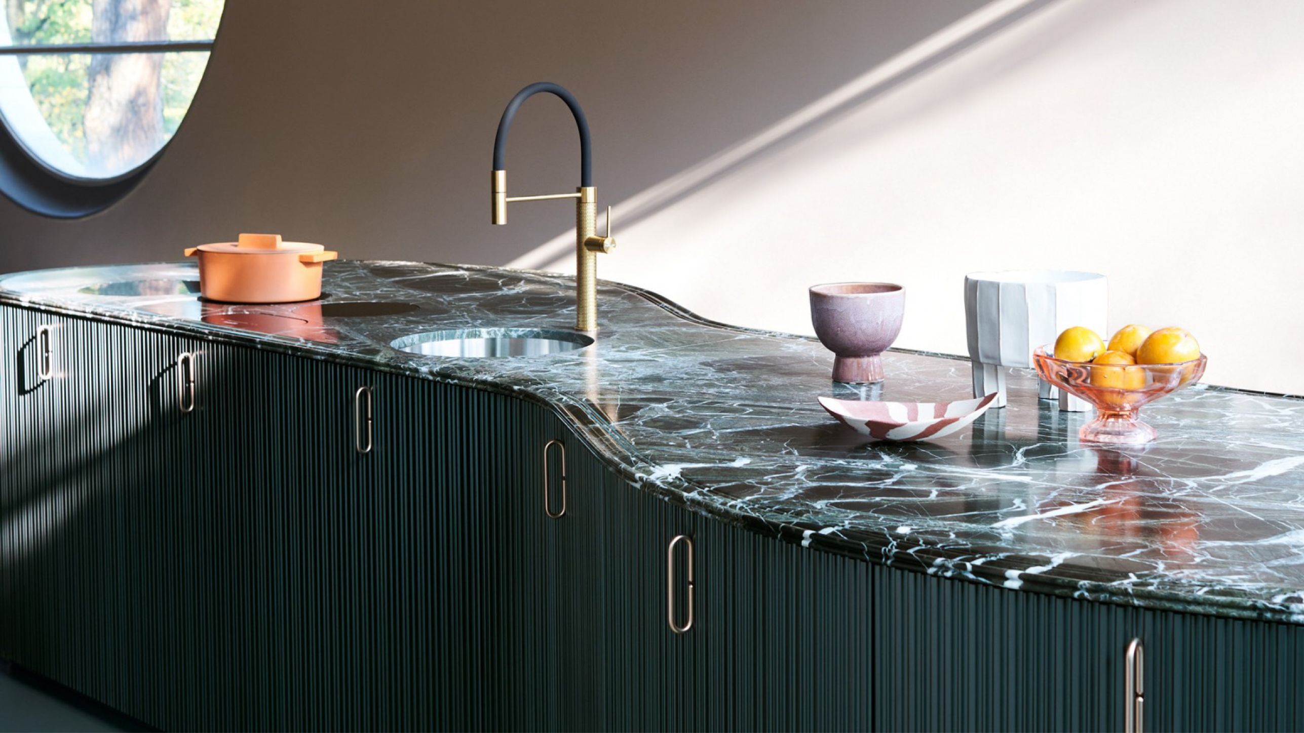 KITCHENS CRAFTED TO CREATE MOMENTS